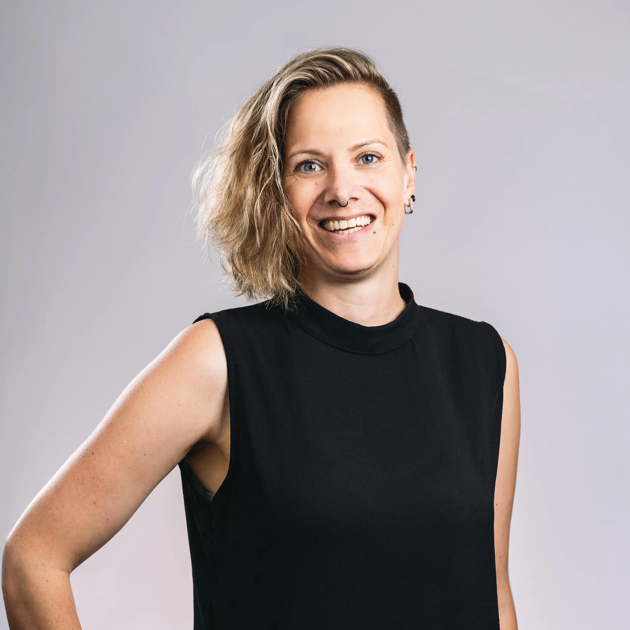 Tamara Hildbrand, Administration, R. Zürcher Hauswart-Service